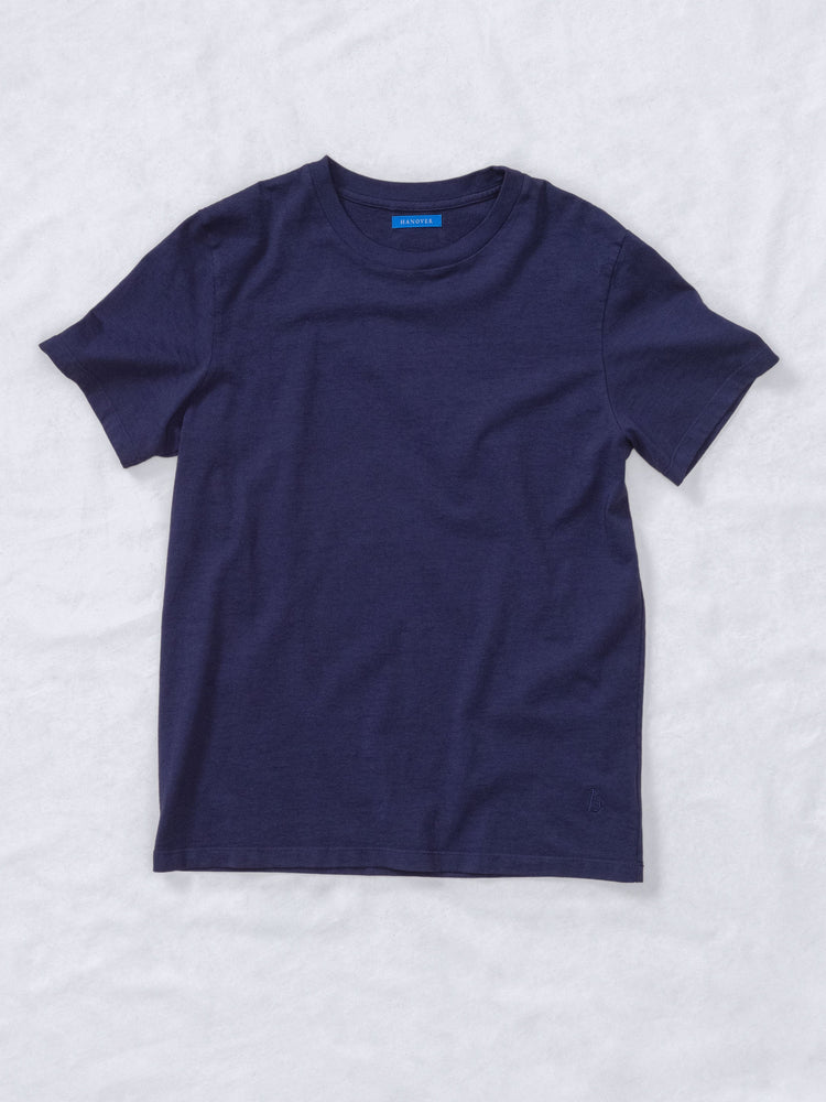 Classic Fit Tees: Better Than Oversized Without the Bulk